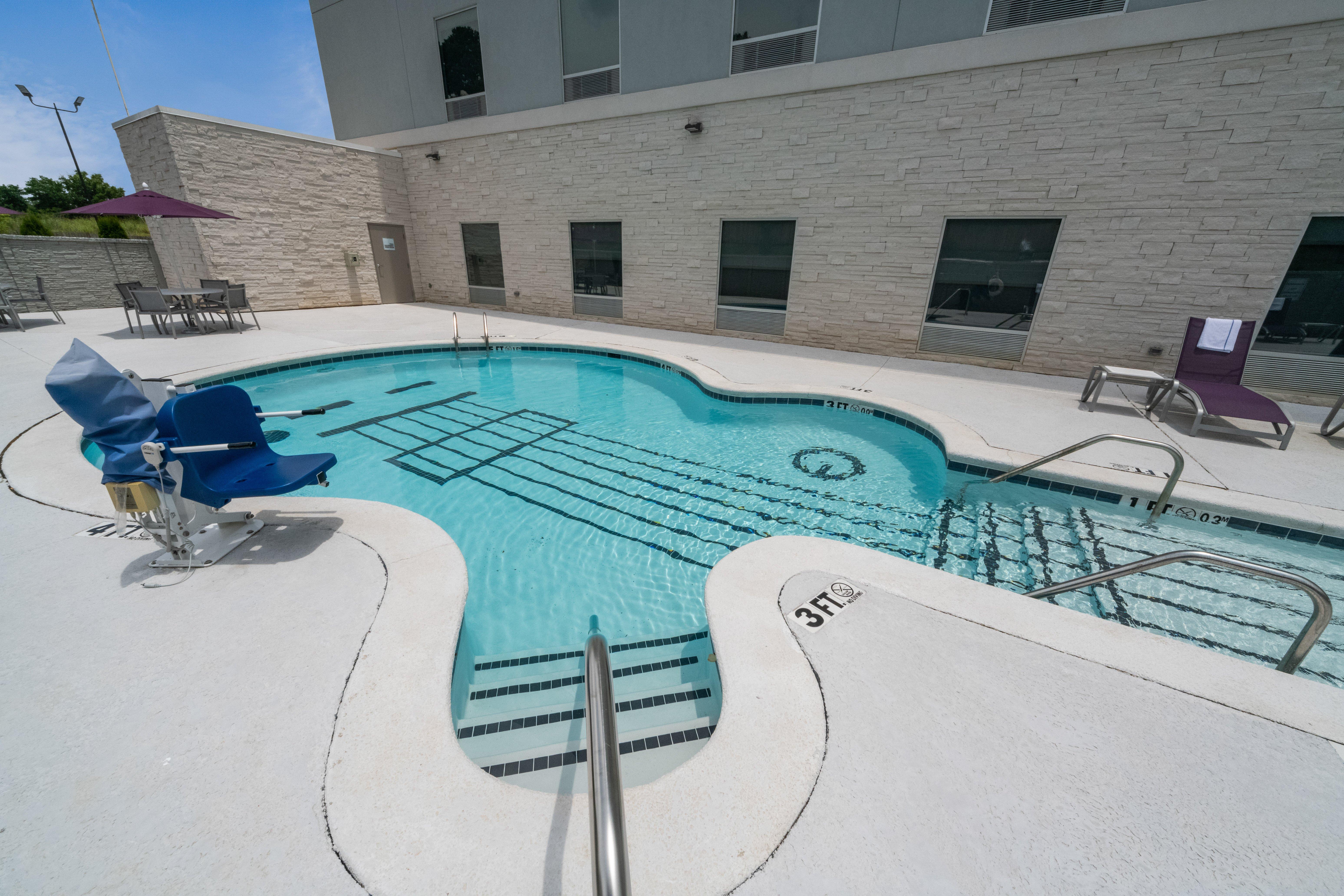 Holiday Inn Express & Suites Memphis Arpt Elvis Presley Blv By Ihg Екстериор снимка