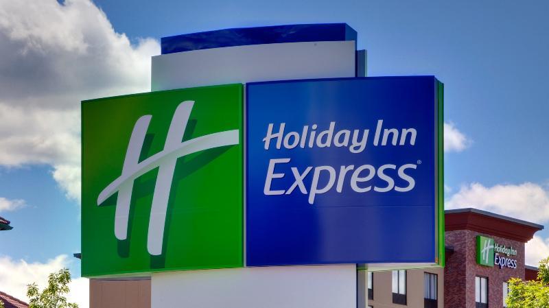 Holiday Inn Express & Suites Memphis Arpt Elvis Presley Blv, An Ihg Hotel Екстериор снимка