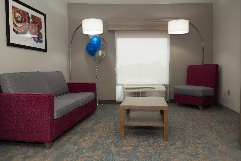 Holiday Inn Express & Suites Memphis Arpt Elvis Presley Blv By Ihg Екстериор снимка